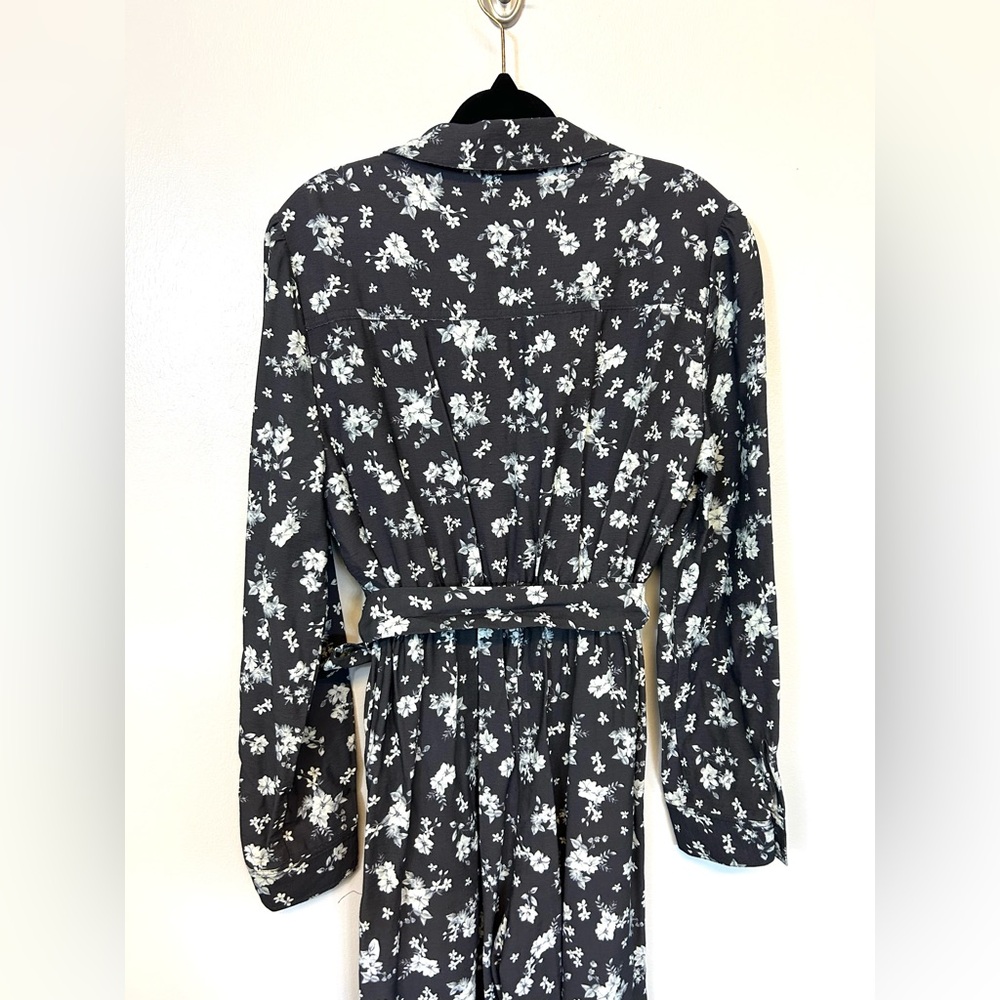 STEELE the Label Stasia Boiler Suit Sz Small Gray Blue Floral Coveralls Jumpsuit - Picture 8 of 10
